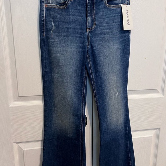 High Rise Distressed Ankle Wide  Jeans. Size Small - Picture 4 of 10